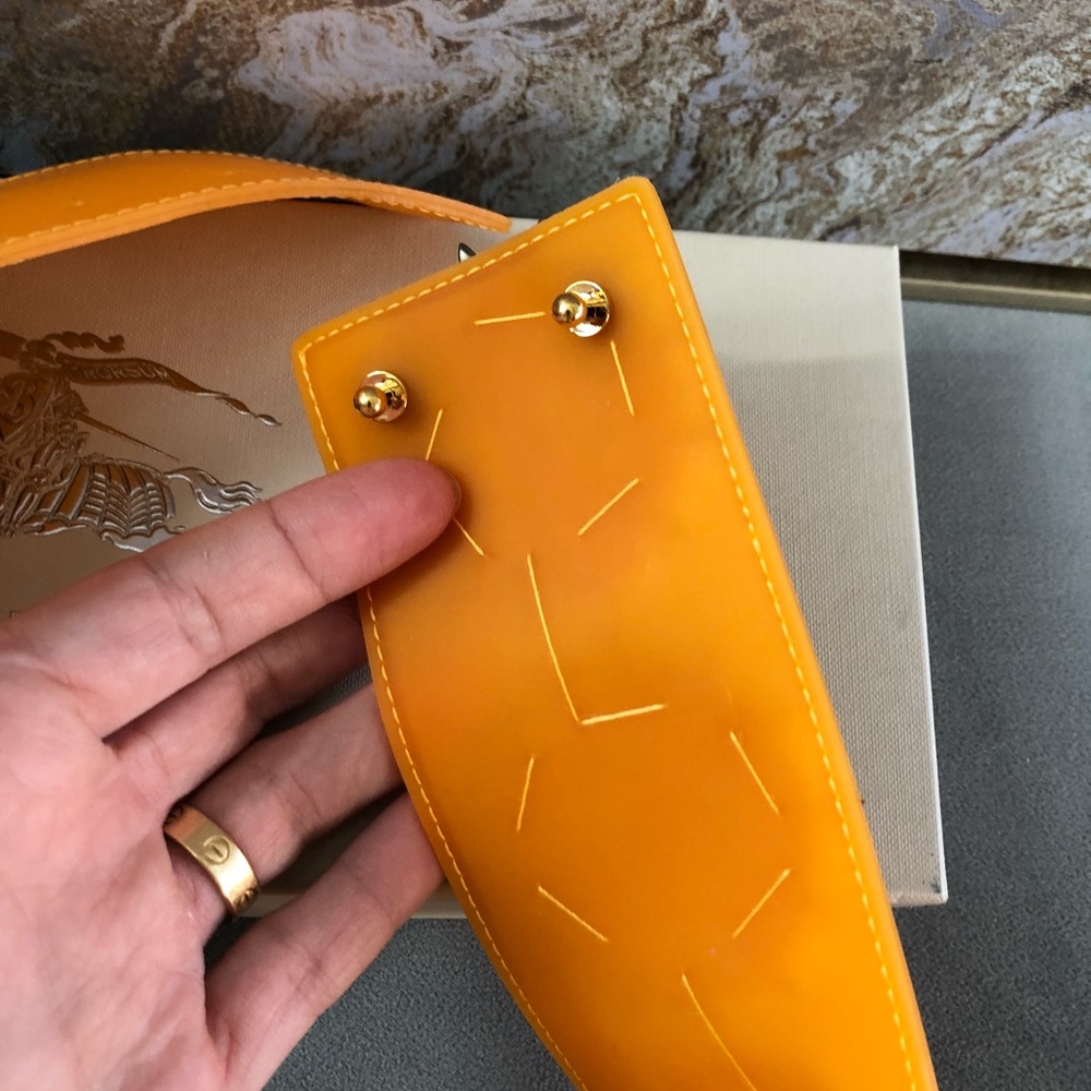Burberry Crystal Embellished Silicone Waist Belt - Picture 7 of 8
